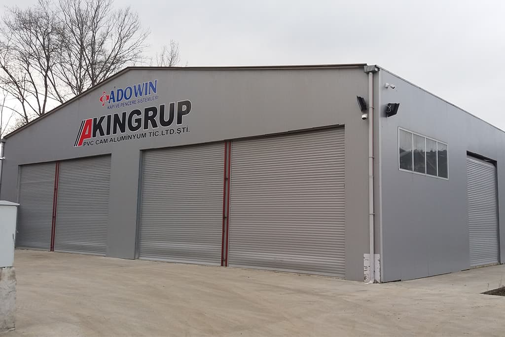 Novelty Structures Industrial Building